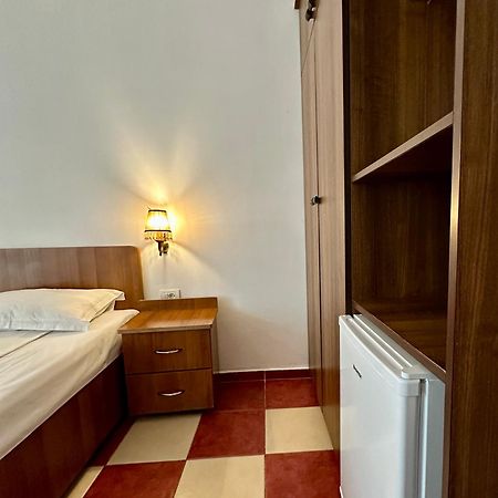 Hotel Nalba-Dalia Jupiter Kültér fotó