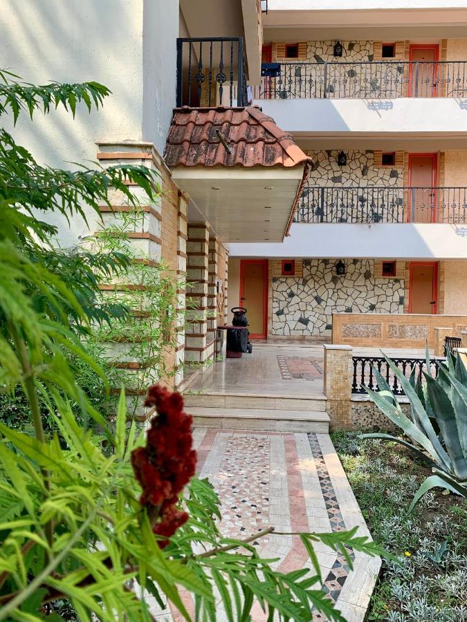 Hotel Nalba-Dalia Jupiter Kültér fotó
