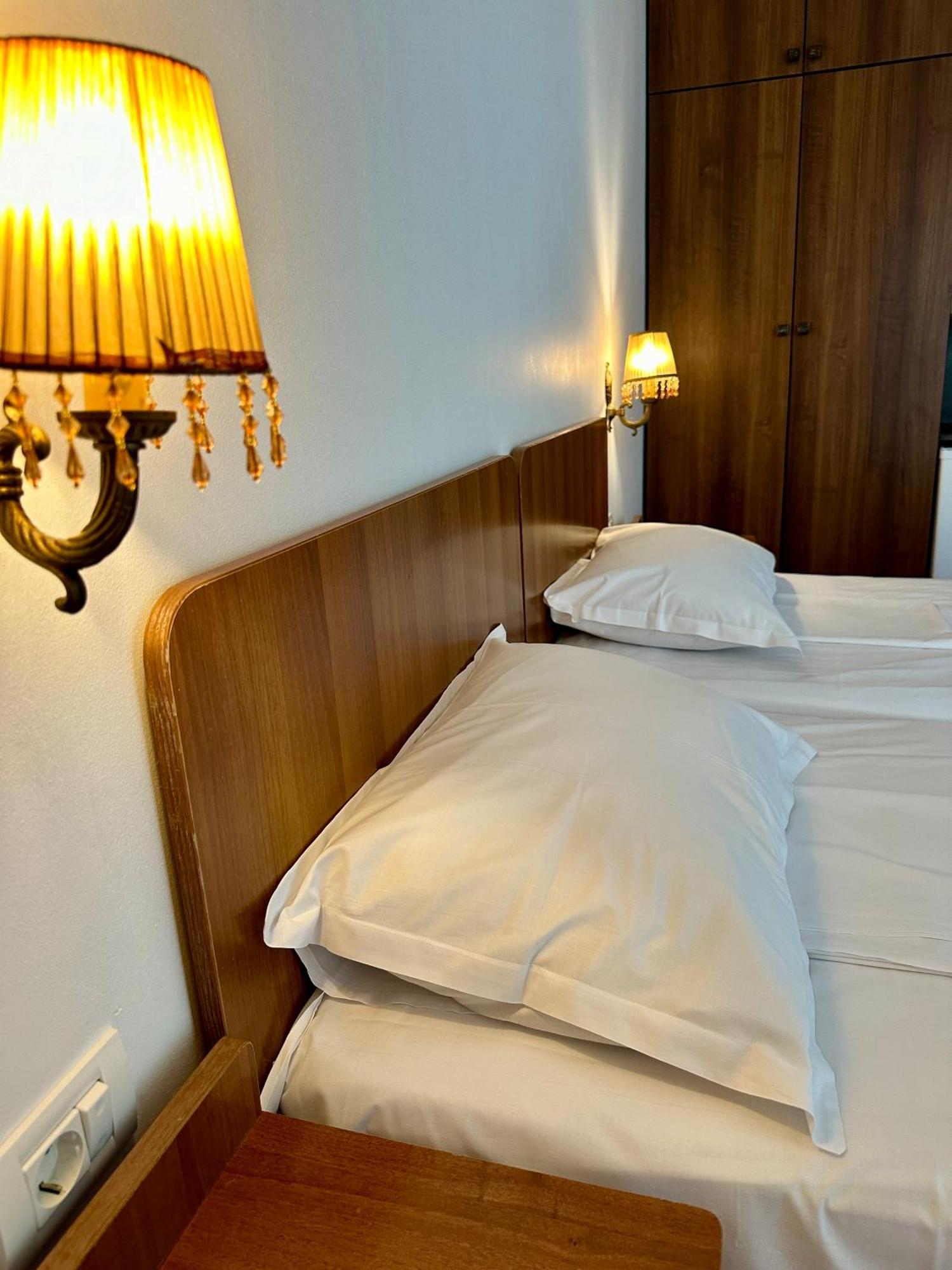 Hotel Nalba-Dalia Jupiter Kültér fotó